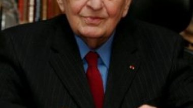 Algerian war vetran Louizet Aghil Ahriz: â€œGen. Marcel Bigeard was able to apologize to Algerian people and free his conscience from sufferance before dyingâ€