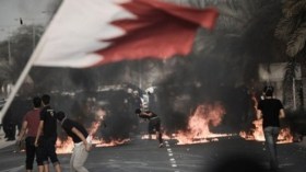 هجوم بالقنابل الحارقة على وزارة الخارجية في المنامة