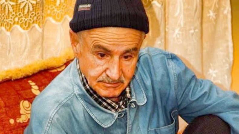 اعمر الزاهي يكرم بباريس