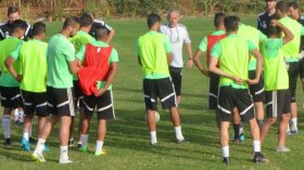 المنتخب الوطني يواجه المنتخب الليبي ذهابا وإيابا بالجزائر