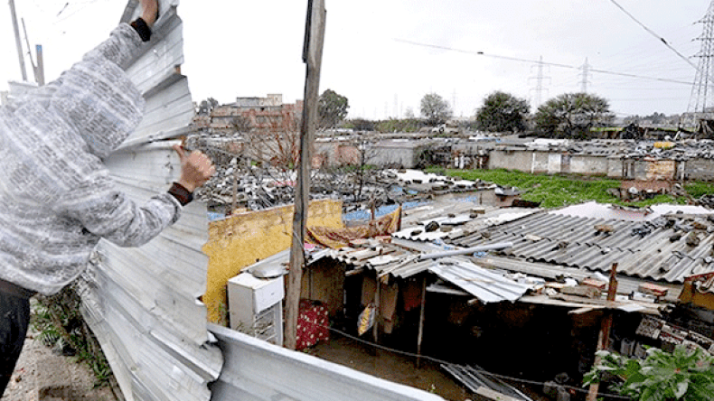 “30 عاما بركات.. نحن نموت تحت الصّفيح”