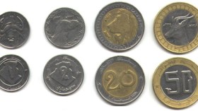 أزمة “صرف” في عمليات البيع والشراء