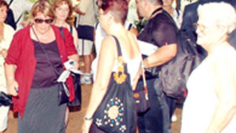 ‮”‬الأقدام‭ ‬السوداء‮”‬‭ ‬يعودون‭ ‬إلى‭ ‬البويرة‭  ‬