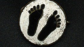 الأقدام السود يُقاضون الجزائر أمام محكمة الجرائم الدولية