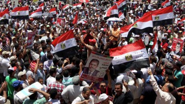 Égypte: les sympathisants des Frères musulmans poursuivent leur sit-in