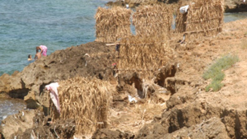 منحرفون‭ ‬يحوّلون‭ ‬شاطئ‭ ‬بيرار‭ ‬إلى‭ ‬حصن‭ ‬للدعارة‭ ‬