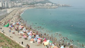 انتشار ظاهرة السمسرة في كراء الشقق والفيلات وعائلات تهجر منازلها الساحلية