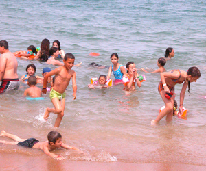 48 estivants secourus sur les cotes de Ain Témouchent