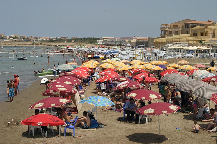 La Gendarmerie ordonne de signaler la Mafia des plages