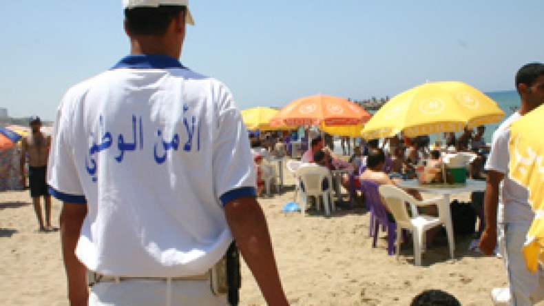 انتشار مثير لمنتهكي حرمة رمضان بالمقابر والشواطئ وتوقيف 9 أشخاص متلبسين