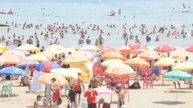 إنزال على الشواطئ بسبب ارتفاع الحرارة