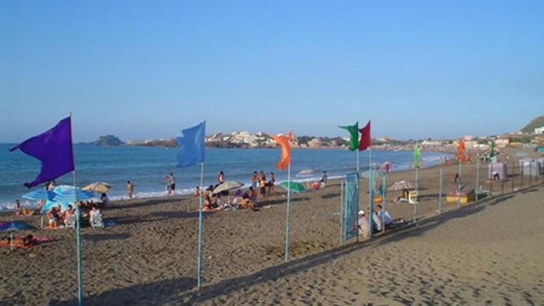 غضب ببجاية بعد شائعات عن تظاهرة للسباحة من دون ملابس