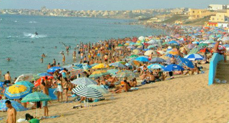 Ramadhan 2012: les Algérois en quête de fraîcheur à l’assaut des plages pendant le jeûne