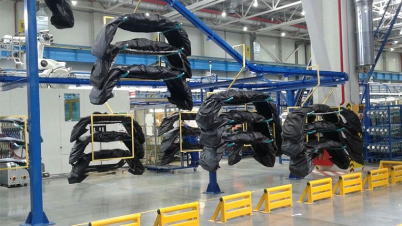 مراجعة قوانين الاستثمار وإنشاء معاهد تكوين في مجال التحكيم