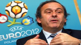 Euro-2012 – Arbitrage: Platini “absolument contre” la technologie