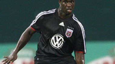 Three players miss Algeria flight