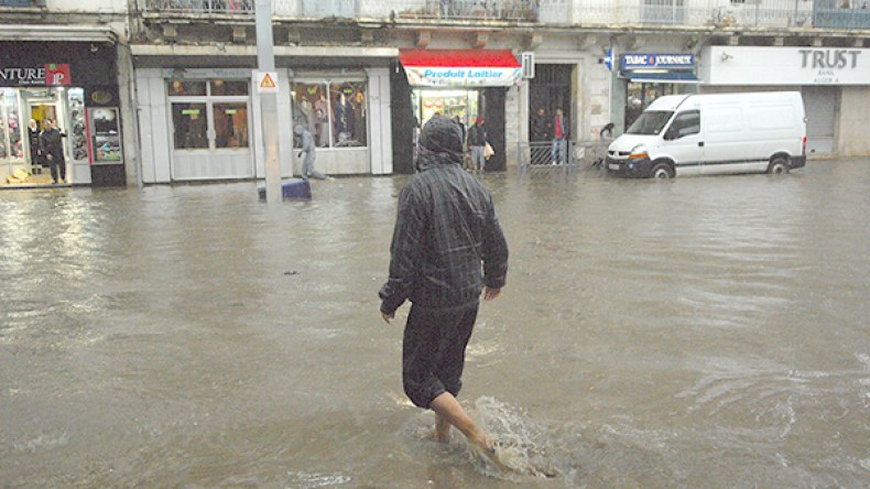 أمطار رعدية بولايات الشرق وتحذيرات من الفيضان