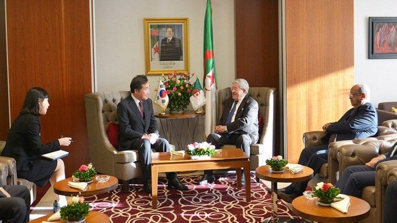 أويحيي للكوريين: أنتم في بلد واعد