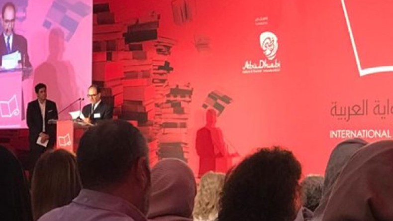 فاعلون في جائزة البوكر يدعون إلى إبعاد المال الإماراتي عنها