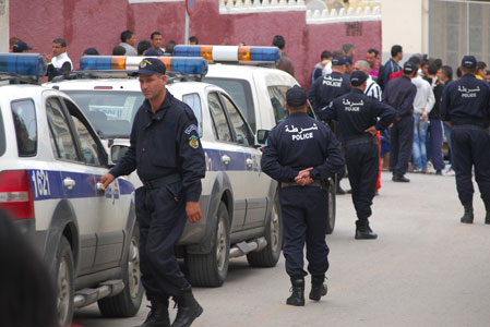 Ramadhan 1432: renforcement de la sécurité autour des mosquées et des marchés