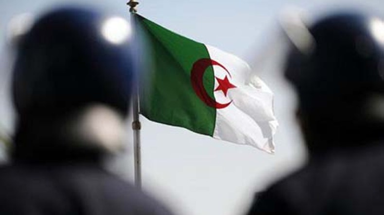 الشرطة تحذّر من استعمال المفرقعات ومخالفة المرور في رأس السنة