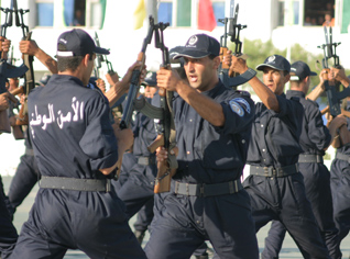Orders to settle policemenâ€™s problems in Algeria