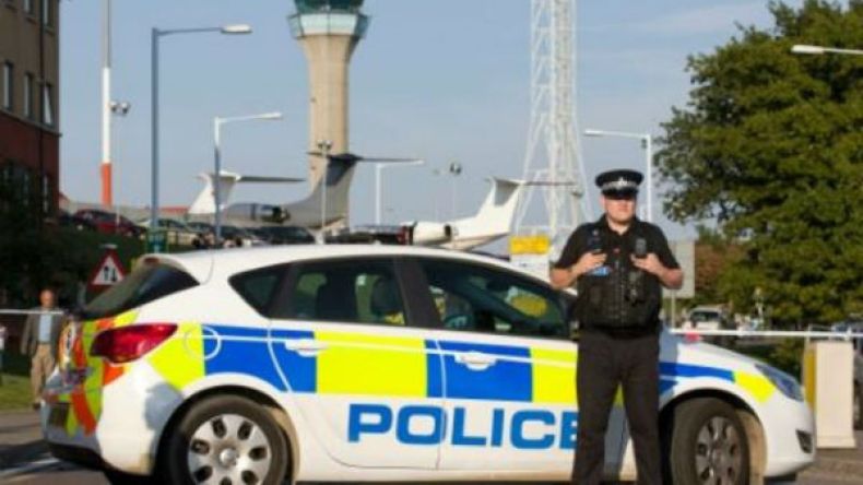 الشرطة البريطانية تعتقل كاهنا بتهمة التحرش بالأطفال