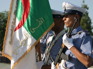 Particular status for the National Police: “Towards a curtailment of working hours”