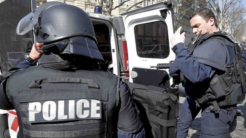 المشتبه به الرئيسي في اعتداء بفرنسا كان ملاحقا من القضاء الجزائري