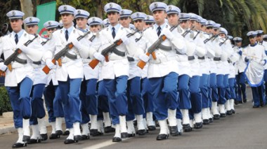 Distribution of annual holidays to the police on periods, abolition of optional vacation