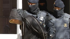 إسبانيا تسلم أمريكا جزائريا متهما بالتجنيد لصالح تنظيمات إرهابية