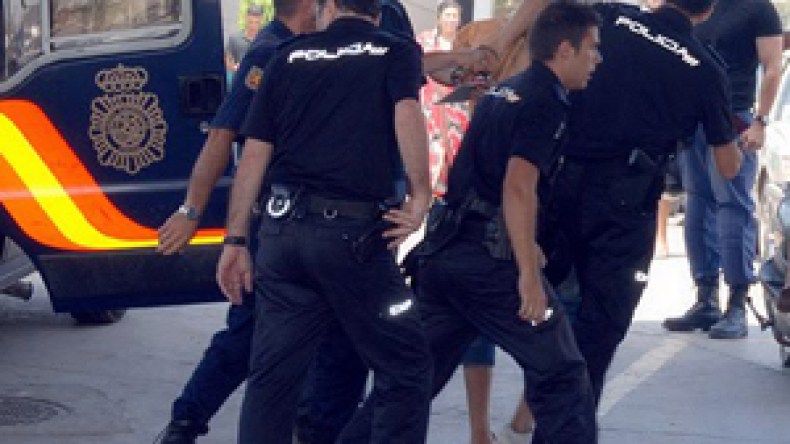 العدالة الاسبانية تفرج بشروط عن 5 جزائريين