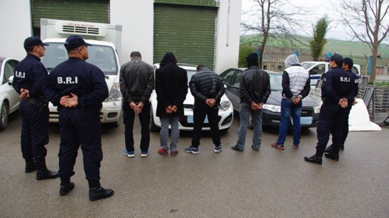 تفكيك شبكة مختصة في سرقة المركبات بوهران