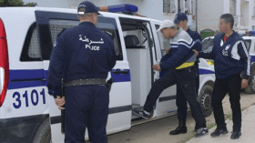 توقيف منفذي السطو على مستودع العطور بالكاليتوس