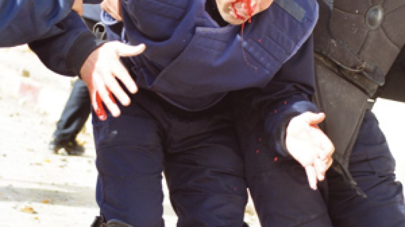 أعوان‭ ‬وضباط‭ ‬الشرطة‭ ‬ممنوعون‭ ‬من‭ ‬العطل‭ ‬المرضية‭ ‬