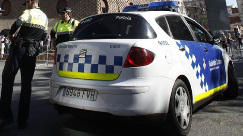 الشرطة الإسبانية تلغي تعليمة عنصرية ضد الرعايا الجزائريين