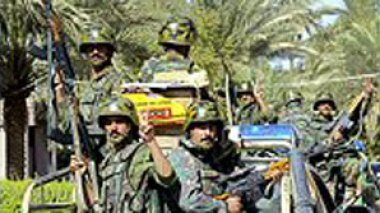 Irak: affrontements et attentat-suicide meurtriers à Bagdad, selon la police