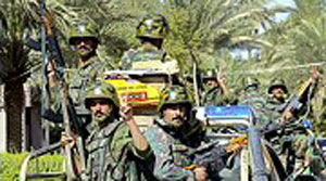 Irak: affrontements et attentat-suicide meurtriers à Bagdad, selon la police