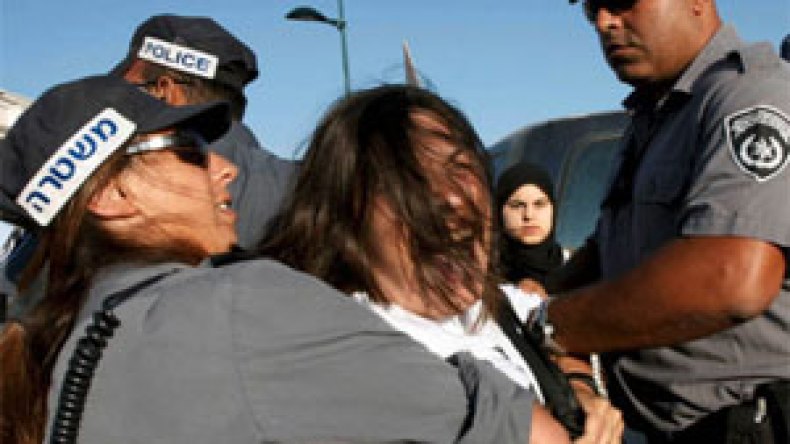 الموساد يطارد 18 جزائريا دخلوا اسرائيل بجوازات رسمية