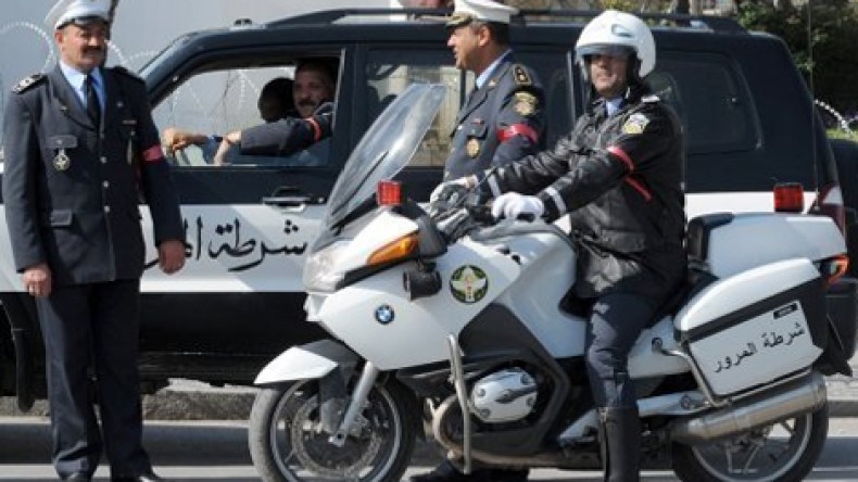 الشرطة التونسيّة تهين نائبا جزائريا