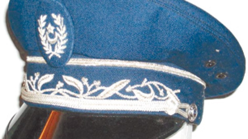 مفتش‭ ‬شرطة‭ ‬على‭ ‬رأس‭ ‬عصابة‭ ‬أشرار‭ ‬بسطيف