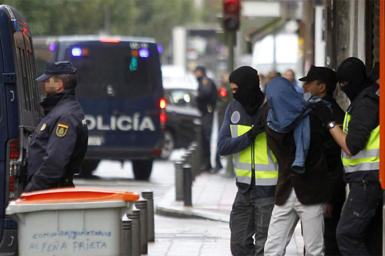 Security Services Detain Two Algerians In Spanish Anti-Terror Operation