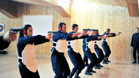 معايير عالمية وتكوين مستمر في الأمن والحماية