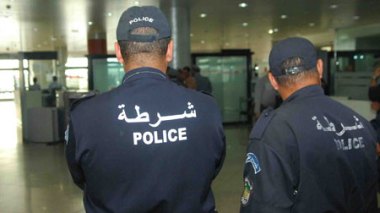 1.000 policiers supplémentaires  dans les ports et les aéroports