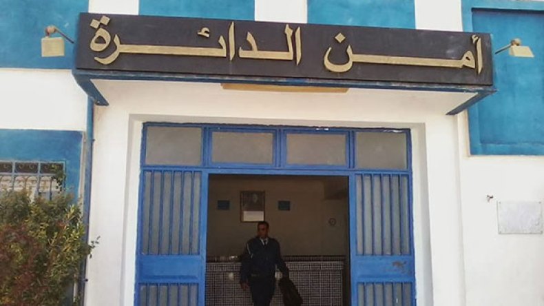 عامل يحاول تفجير نفسه بقارورة غاز أمام مقر للشرطة بوهران!؟