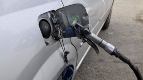 نحو إلزام أصحاب سيارات “بومليار” بإعتماد خزّانات “سيرغاز”!