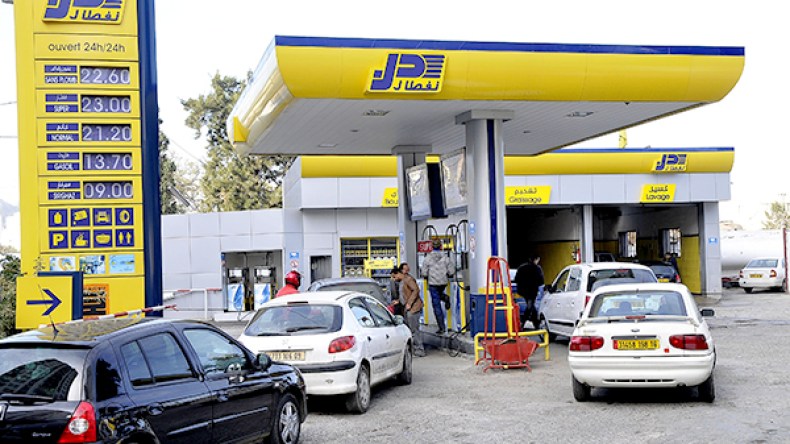 الحكومة تستعجل فرض الزيادات على الوقود والـ”TVA”