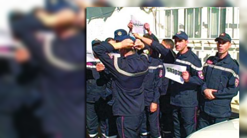 أعوان حماية مدنية يعتصمون ويطالبون برحيل المدير بوهران