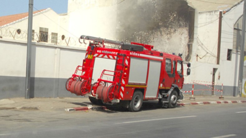 حريق بمصنع قهوة “فاكتو” بالعاصمة