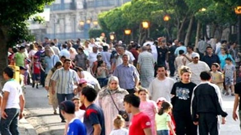 عدد سكان الجزائر بلغ 39.5 مليون نسمة في جانفي 2015